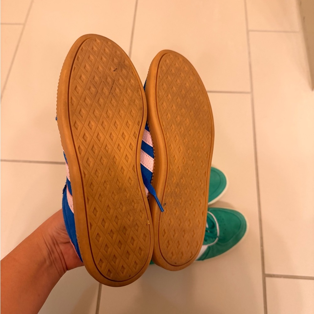 Set of 2 Adidas Women’s Blue and Teal Sneakers - Picture 10 of 10